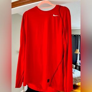 NWOT Nike pro men’s fitted long sleeve shirt red, great quality. MAKE ME A OFFER